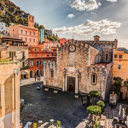 Appartamento Da Nella Giardini Naxos Bagian luar foto