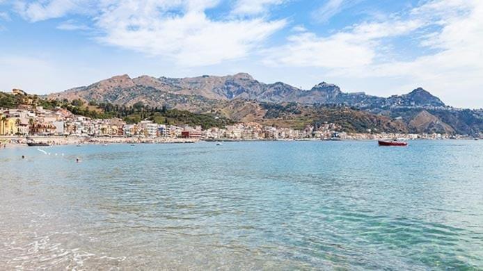 Appartamento Da Nella Giardini Naxos Bagian luar foto